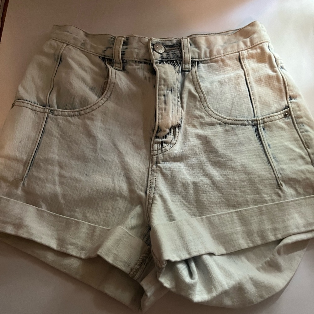 BDG Highrise Roll Hem Short